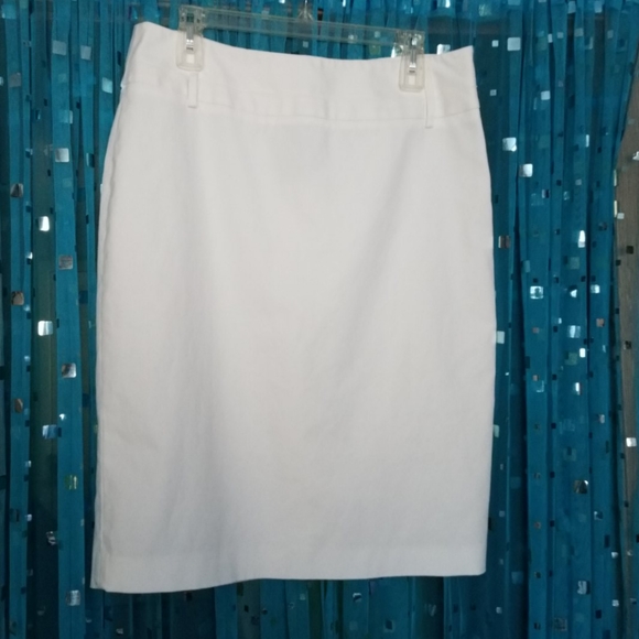 Rafaella Dresses & Skirts - Rafaella white skirt